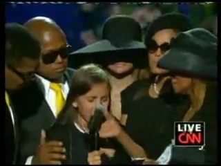 michael jackson's daughter paris at the farewell ceremony